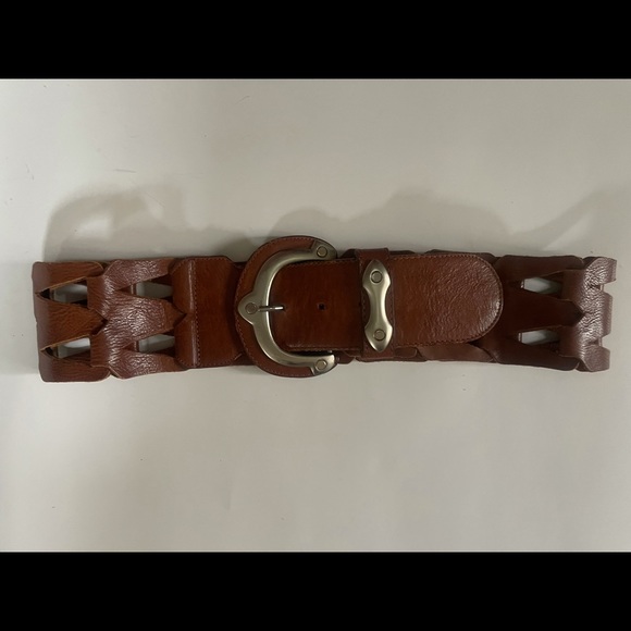 Beautiful Brown Leather Belt w/Silver Hardware Sz: S - Picture 8 of 9